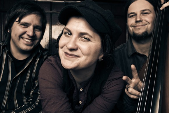 AnkeJohannsenBandJPG-12-580x386